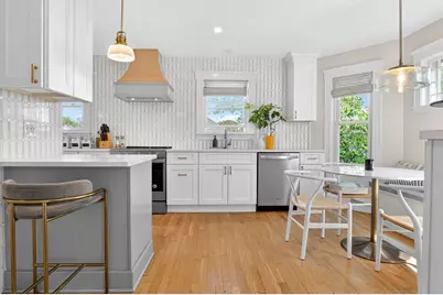 33 Bateswell Road, Boston, MA 02124 - Photo 15