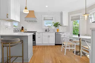 33 Bateswell Rd, Boston, MA 02124 - Photo 15