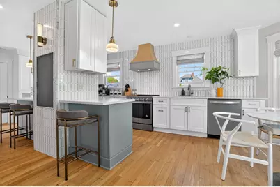 33 Bateswell Road, Boston, MA 02124 - Photo 9