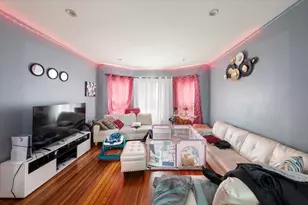 285 Green St, Brockton, MA 02301 - Photo 5