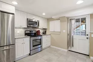 646 Lynn Fells Pkwy, Melrose, MA 02176 - Photo 23