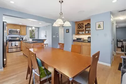 646 Lynn Fells Pkwy, Melrose, MA 02176 - Photo 5