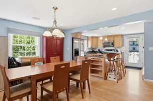 646 Lynn Fells Pkwy, Melrose, MA 02176 - Photo 5