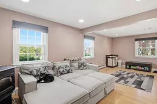 646 Lynn Fells Pkwy, Melrose, MA 02176 - Photo 7
