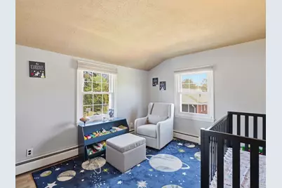 646 Lynn Fells Pkwy, Melrose, MA 02176 - Photo 17