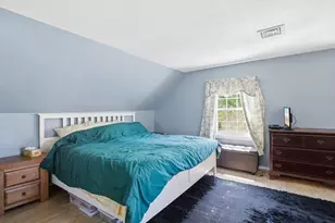 646 Lynn Fells Pkwy, Melrose, MA 02176 - Photo 11