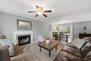 4 Mockingbird Ln, Brookfield, MA 01506 - Photo 9