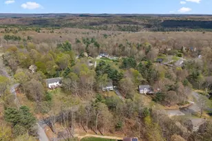 4 Mockingbird Ln, Brookfield, MA 01506 - Photo 31
