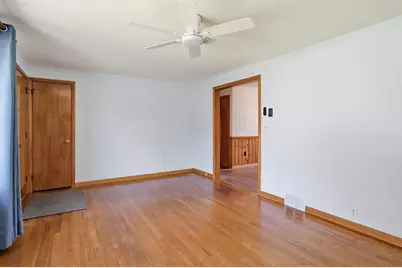 33 Druid Hill Rd, Springfield, MA 01129 - Photo 7