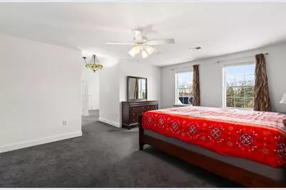 253 Shining Rock Dr, Northbridge, MA 01534 - Photo 17