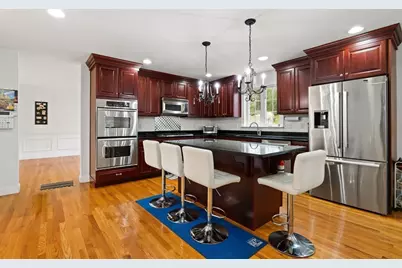 253 Shining Rock Dr, Northbridge, MA 01534 - Photo 7