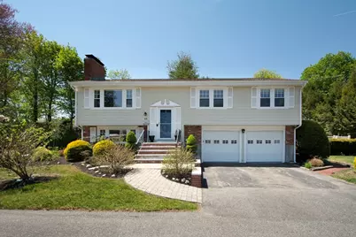 49 Woodman Cir, Weymouth, MA 02190 - Photo 1