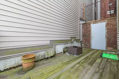 331 E St #2, Boston, MA 02127 - Photo 15