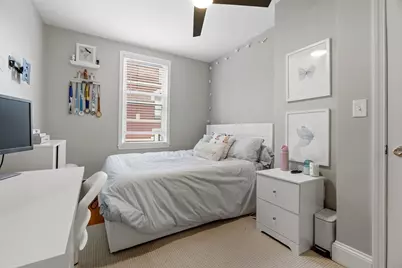 331 E St #2, Boston, MA 02127 - Photo 11