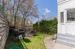54 Oakland St, Boston, MA 02135 - Photo 13