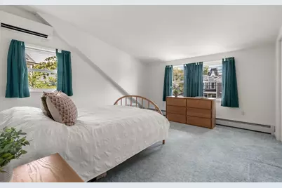 69 Hartford #69, Newton, MA 02461 - Photo 9