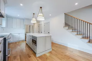 68 Rowe St, Boston, MA 02131 - Photo 5