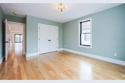 68 Rowe St #U:2, Boston, MA 02131 - Photo 9
