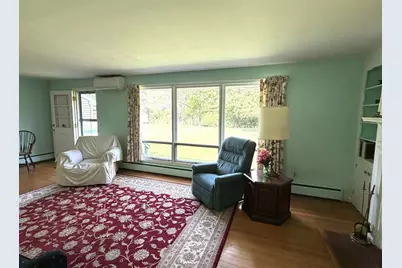 34 Bassett  Road, Holyoke, MA 01040 - Photo 7