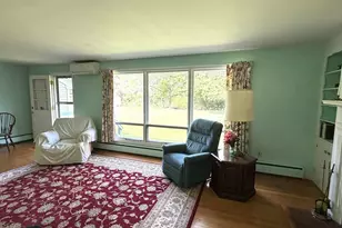 34 Bassett Rd, Holyoke, MA 01040 - Photo 7