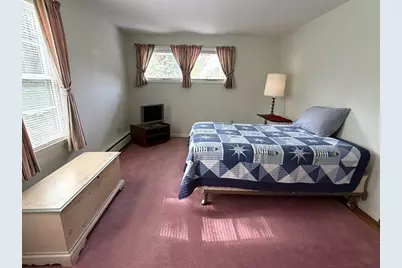 34 Bassett  Road, Holyoke, MA 01040 - Photo 25
