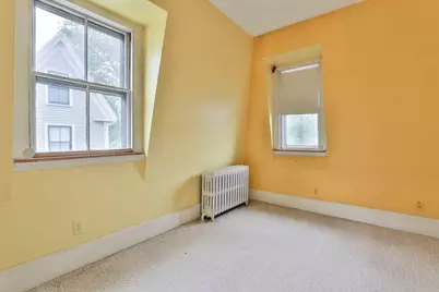 34 Abbott St, Beverly, MA 01915 - Photo 31