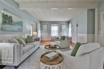 34 Abbott St, Beverly, MA 01915 - Photo 11