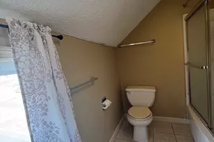 160 East St, Chicopee, MA 01020 - Photo 3