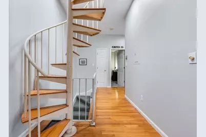 102 E Brookline #4, Boston, MA 02118 - Photo 9