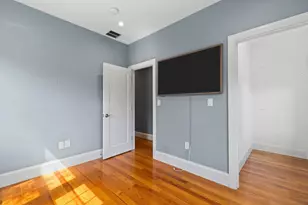 8 Loring Pl, Boston, MA 02136 - Photo 19