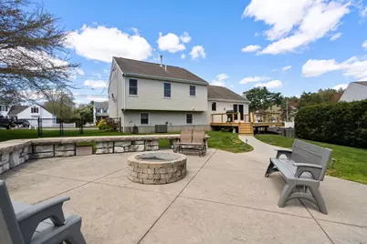 35 Sir Joseph Ct, Taunton, MA 02780 - Photo 31