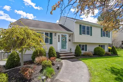 35 Sir Joseph Ct, Taunton, MA 02780 - Photo 1