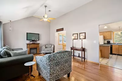 35 Sir Joseph Ct, Taunton, MA 02780 - Photo 11