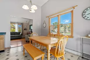 35 Sir Joseph Ct, Taunton, MA 02780 - Photo 9