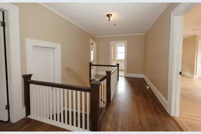8 Crescent Hts, Fitchburg, MA 01420 - Photo 21