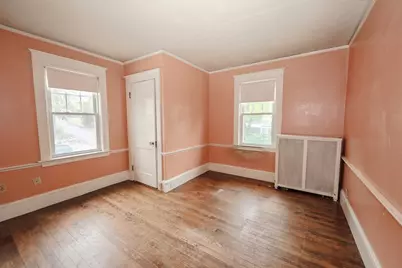 8 Crescent Hts, Fitchburg, MA 01420 - Photo 15