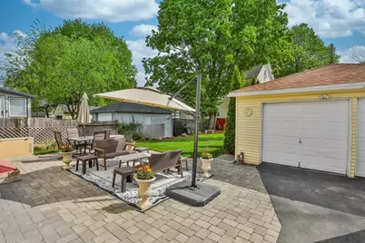 170 Warwick St, Lowell, MA 01851 - Photo 5