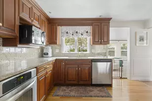 240 Grove St, Randolph, MA 02368 - Photo 9