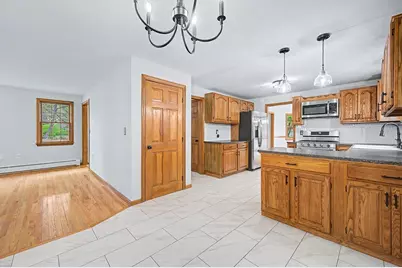 8 Thomas Dr, Franklin, MA 02038 - Photo 13