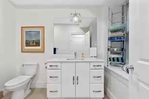 1471 Beacon St, Brookline, MA 02445 - Photo 17