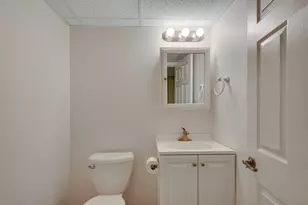 5 Bretton Rd, Dover, MA 02030 - Photo 37