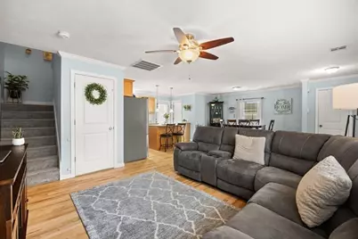 525 Anthony St, Fall River, MA 02721 - Photo 13