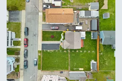 525 Anthony St, Fall River, MA 02721 - Photo 31