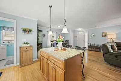 525 Anthony St, Fall River, MA 02721 - Photo 9