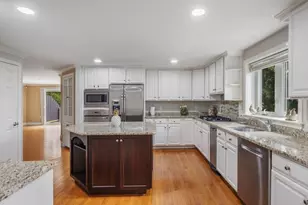 54 Bay Farm Rd, Duxbury, MA 02332 - Photo 3