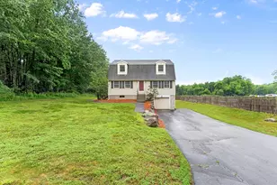 38 Haskell St, Westborough, MA 01581 - Photo 9