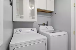 281 Mattakeesett St, Pembroke, MA 02359 - Photo 23