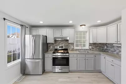 281 Mattakeesett St, Pembroke, MA 02359 - Photo 11