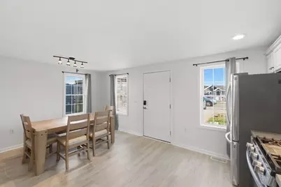 281 Mattakeesett St, Pembroke, MA 02359 - Photo 7