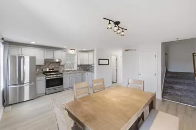 281 Mattakeesett St, Pembroke, MA 02359 - Photo 3